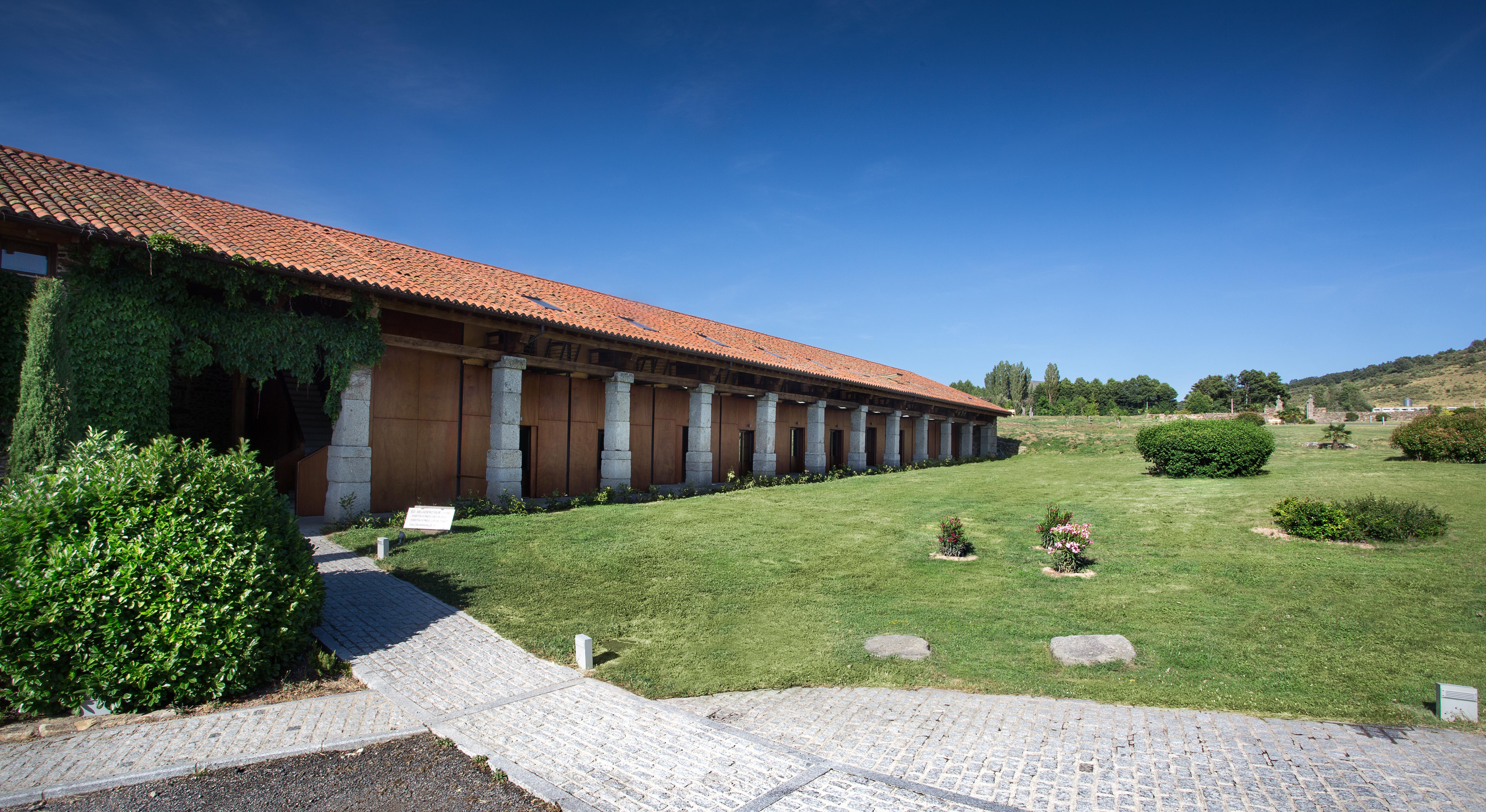 Hotel Izan Puerta De Gredos El Barco de Ávila Esterno foto